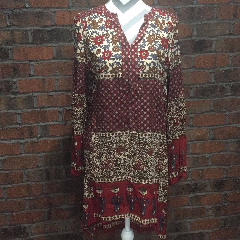 Chelsea & Violet high-low dress. Size Small.